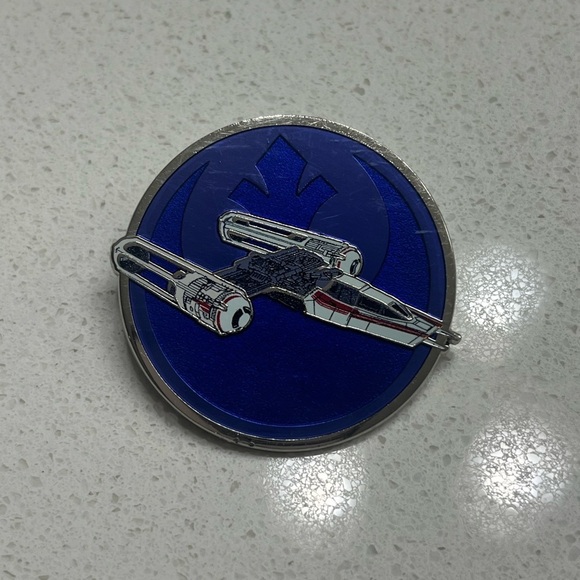 Disney Other - Blue and Silver Star Wars Pin